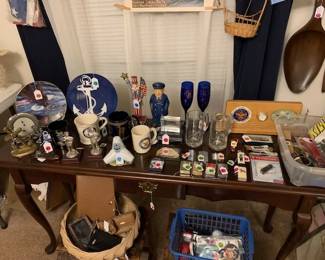 US military Navy gifts, decor, and collectible items. Large spoon and fork wall art, baskets, frames, crosses, and Christian decor. 