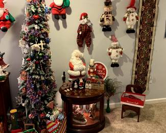 Vintage Christmas collection ready for you to see and shop! An entire room full of finds. Plush Santas, tapestry, wall hangings, tabletop. Trains, signs, and more. 