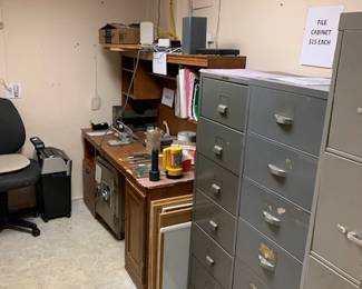 Office supplies, desk, file cabinets.... lots to discover! You will find what you have been looking for at this sale! 