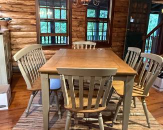 Furniture - Kitchen Table