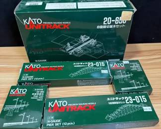 Kato Unitrack Automatic Crossing Gate