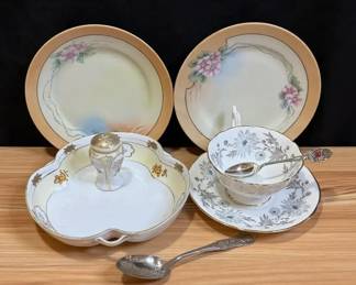 Coalport My fair Lady Teacup