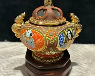 Japanese Satsuma Moriage Incense Burner