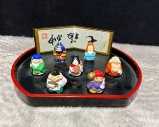 7 Lucky Gods Display