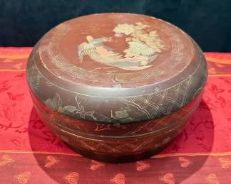 Chinese Red Round Lacquer Box