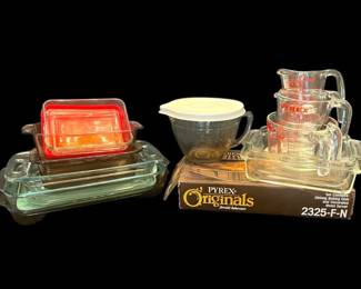 Pyrex Pampered Chef Glass Bakeware and Measuring Cups