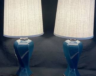 Dual Blue Lamps 