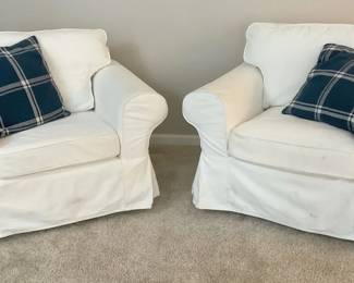 White Chair Duo 