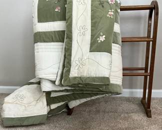 Quilt And Rack