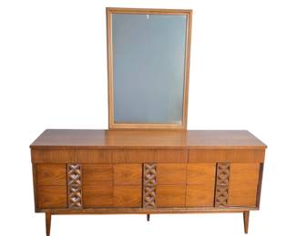 MCM Bassett Furniture Mayan Collection Long Dresser with Mirror