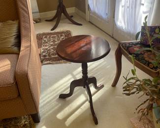 $38.00 - Wood Pedestal Accent Table - 15” round x 21” T