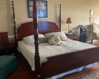 $1425.00 5 Piece Set - Davis Furniture Cherry Wood King Bedroom Set - **Does not include Mattress **