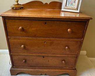$149 - Antique 3 Drawer Dresser - 32”L x 15.5”W x 32”T