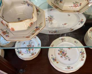 $225.00 Rare Theodore Haviland 91 piece Limoges peonies pattern  china set