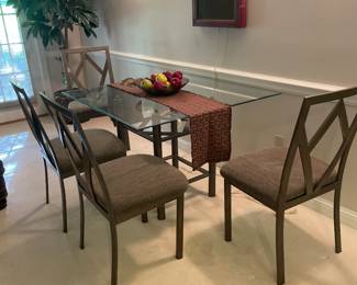 $187.00 - 5 Piece Glass Top Metal Dining Table with 4 Chairs - 42" Square Table