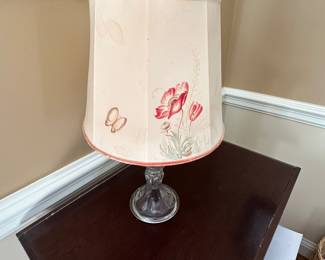$100.00 - Helen Woods Lamp With Hand-Painted Silk Lampshade 