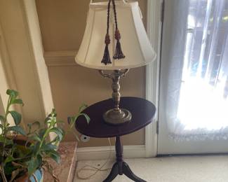 $38.00 - Bombay Pedestal Accent Table - 19” x 15” x 21” T