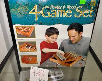 4 Piece Game Set