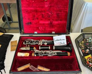 Goldentone Clarinet