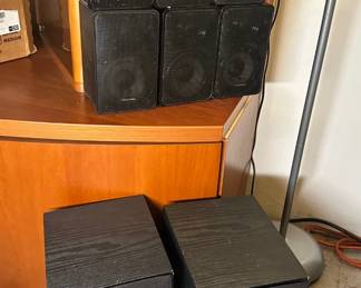 Speaker Lot