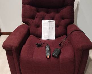 Like New VivaLift Chair