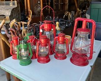 1 Dietz Monarch, 2 Dietz Comets, Variety of other Kerosene Lanterns. All in like new condition