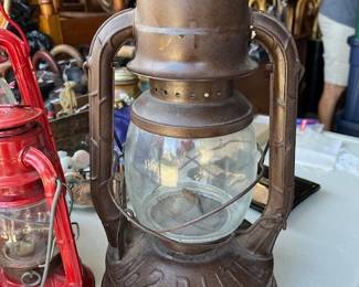 Dietz No. 2 D-Lite Oil Lantern. Fabulous condition.