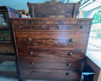 Mahagony chest