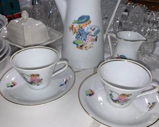 Holly Hobby Tea Set