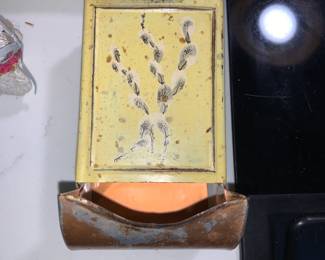 Vintage Metal Match Box