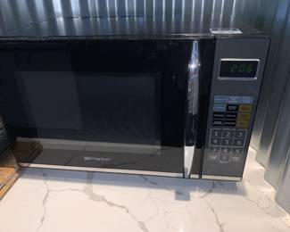 Emerson Microwave with Instructions