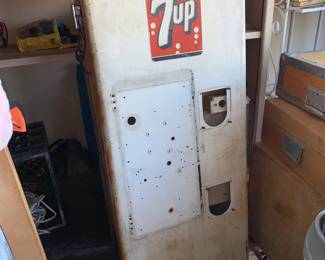 Very Rare Antique 7UP Soda Machine