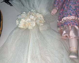 Vintage Wedding Attire