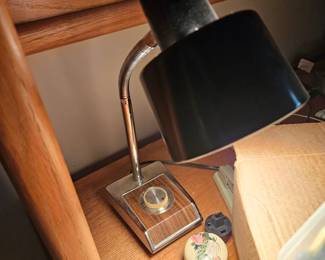 Vintage desk light rotary power switch $15