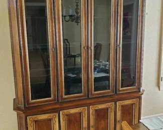 PO115Heritage China Hutch