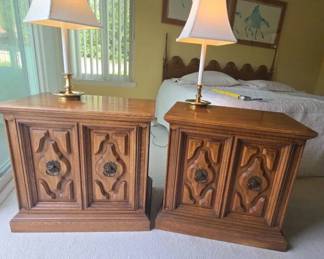 PO1352 Vintage Night Stands