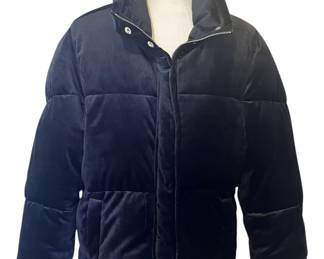 Black Cropped Puffer Jacket 