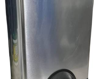 Brushed Stainless Step Trash Bin 