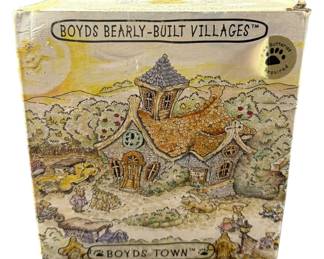 Like New Boyds BearlyBuilt Villages 