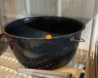 LARGE ENAMEL POT