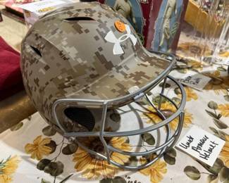 UNDER ARMOUR HELMET