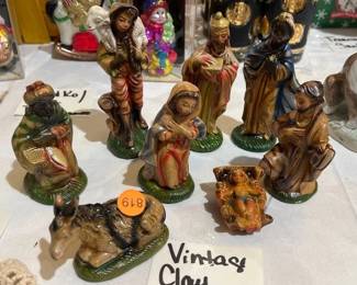 VINTAGE CLAY NATIVITY