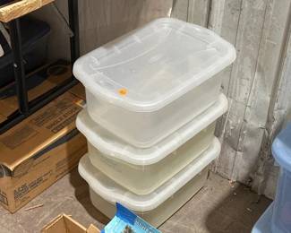 3 SMALL STORAGE CONTAINERS