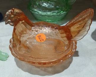 LIGHT AMBER GLASS CHICKEN
