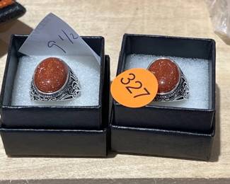 2 SIZE 9.5 RINGS