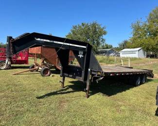 GOOSENECK FLATBED TRAILER