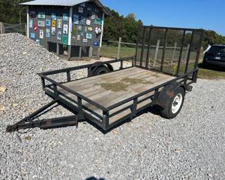 UTILITY TRAILER