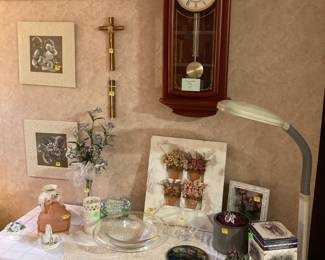 Grandmother Wall Clock, Collectibles