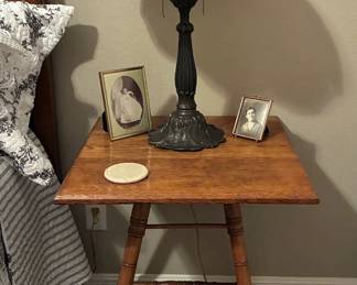 Vintage Victorian Style Stained Slag Glass 2 Light Parlor Table Lamp, Antique Hand Carved Oak Side Table