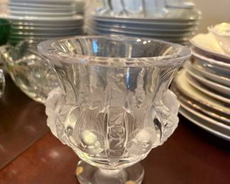 Lalique vase with birds